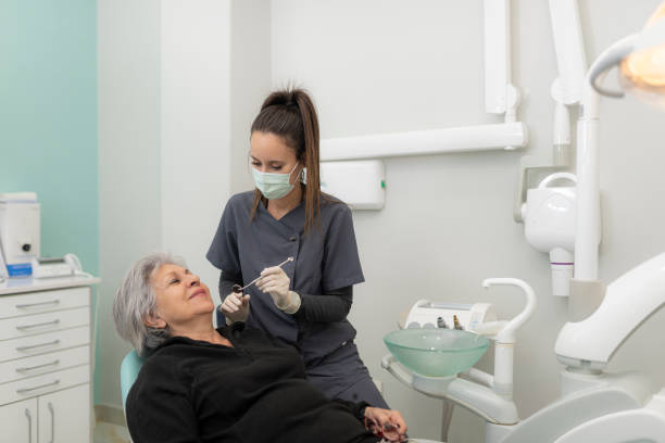 Best Emergency Tooth Extraction in Maplewood, MN